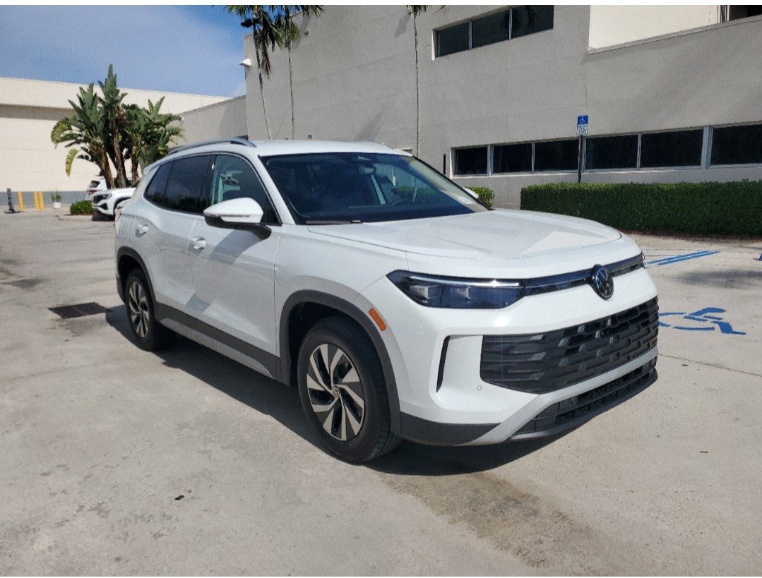 2026 Volkswagen Tiguan S photo 2