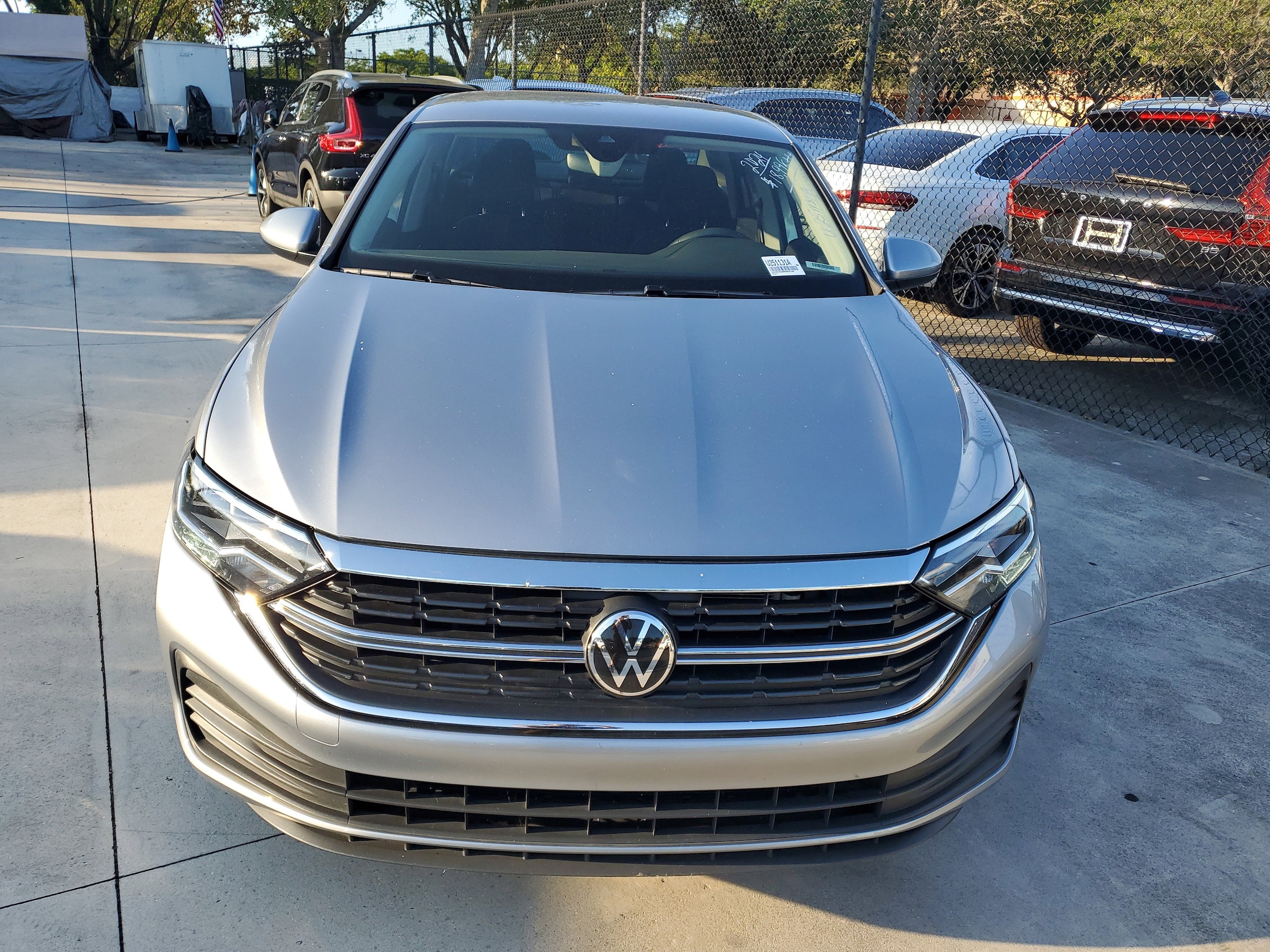 3VW5M7BU9RM008186