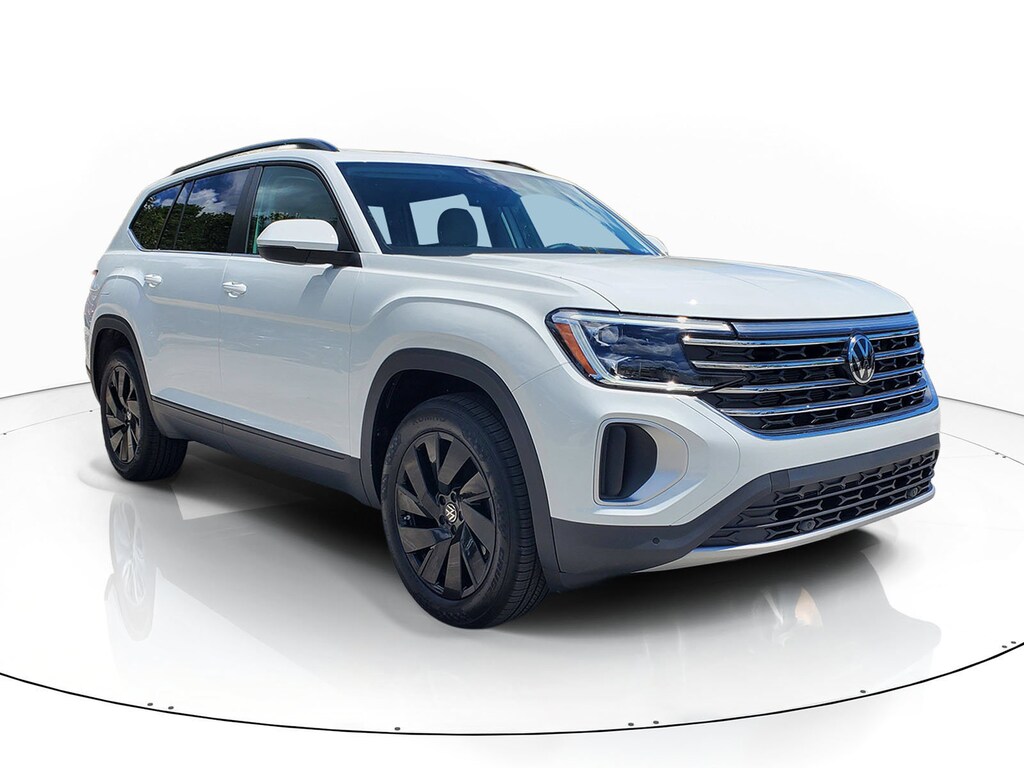 New 2026 Volkswagen Atlas SE w/Technology SUV
