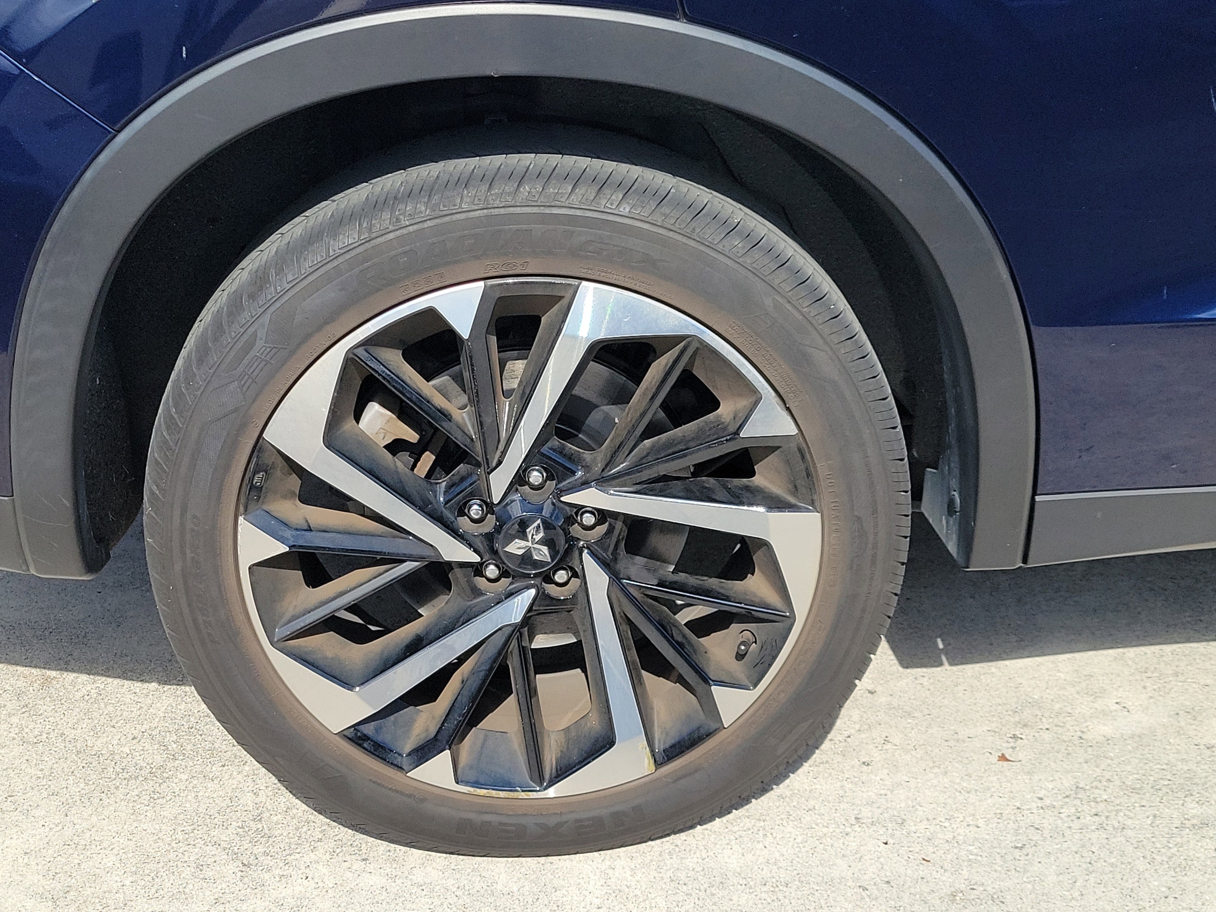 2024 Mitsubishi Outlander SE - Photo 10