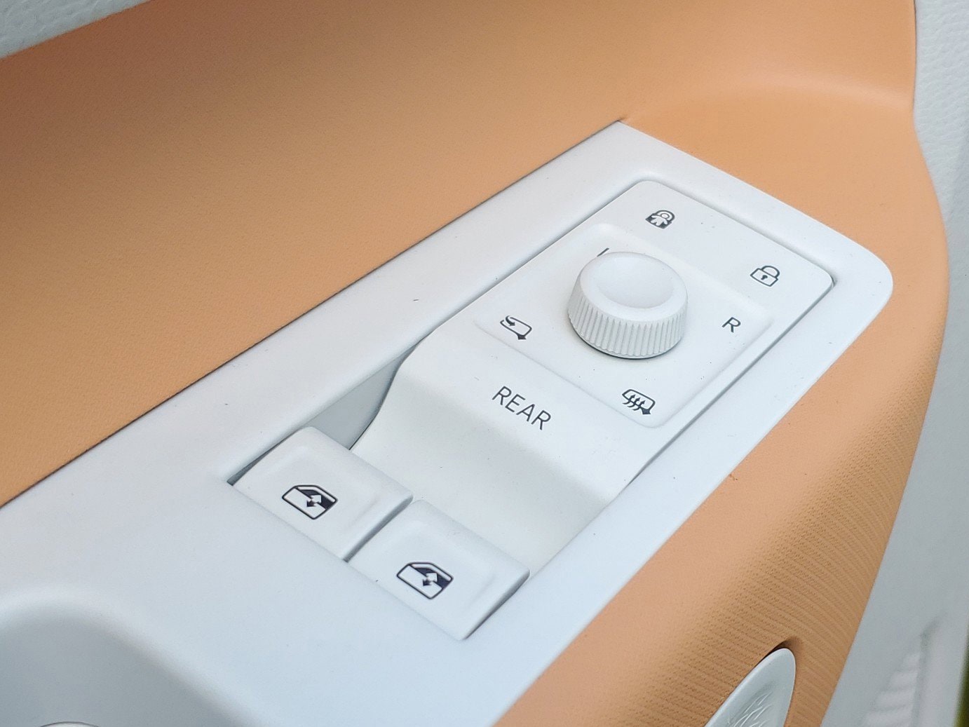 2025 Volkswagen ID. Buzz 1st Edition - Photo 13