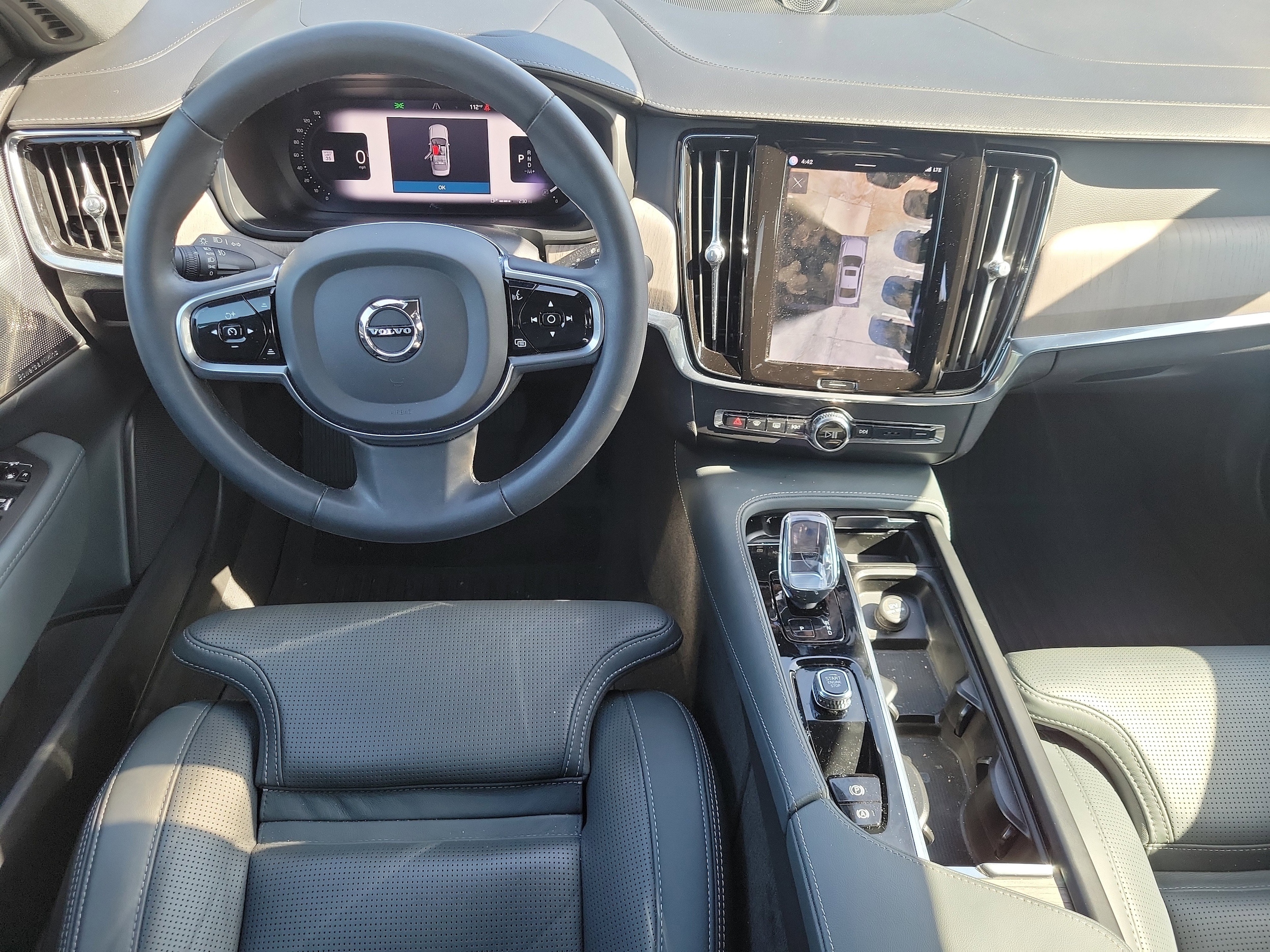 2023 Volvo S90 Ultimate - Photo 14