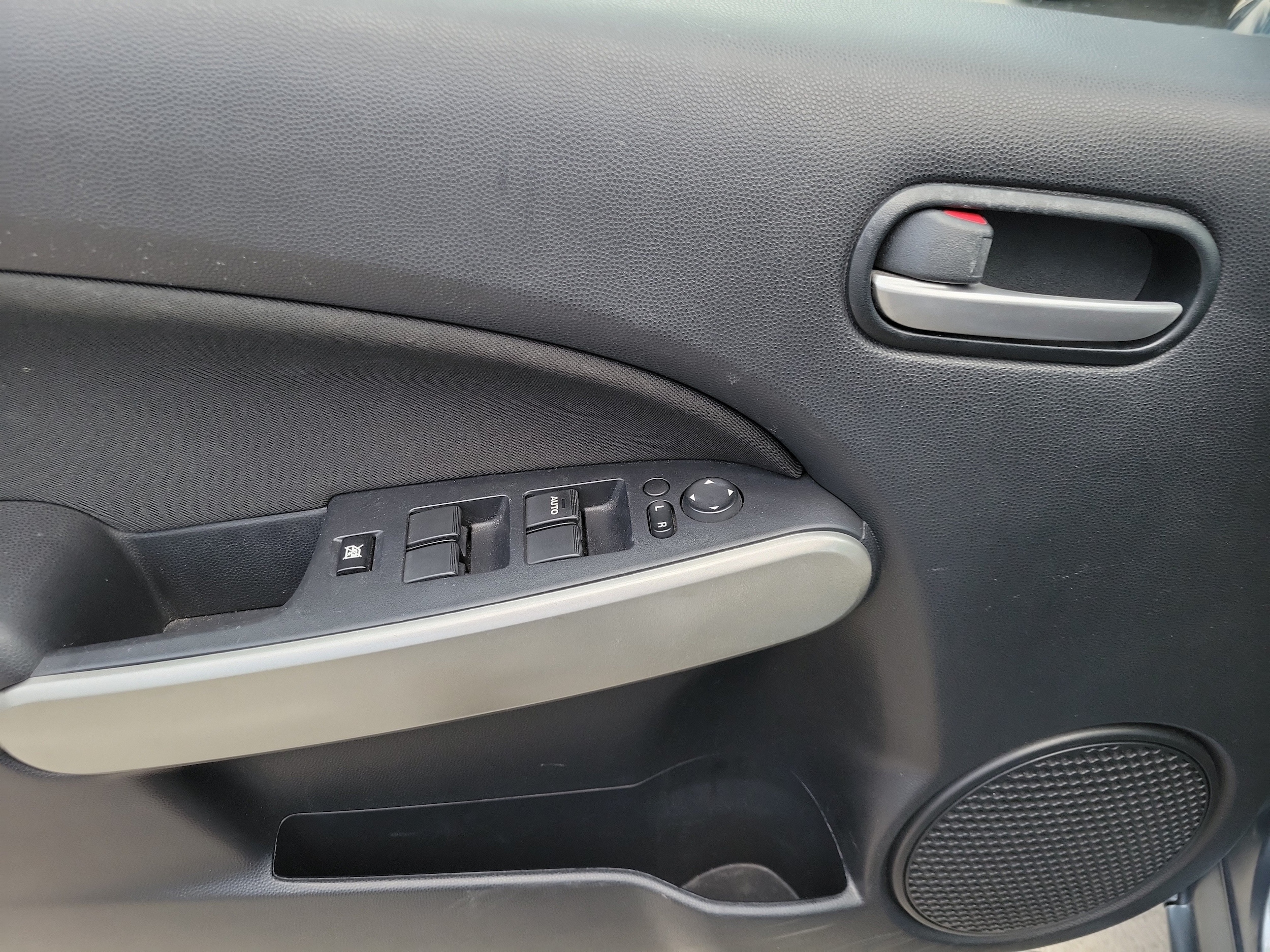 2014 Mazda Mazda2 Touring - Photo 16