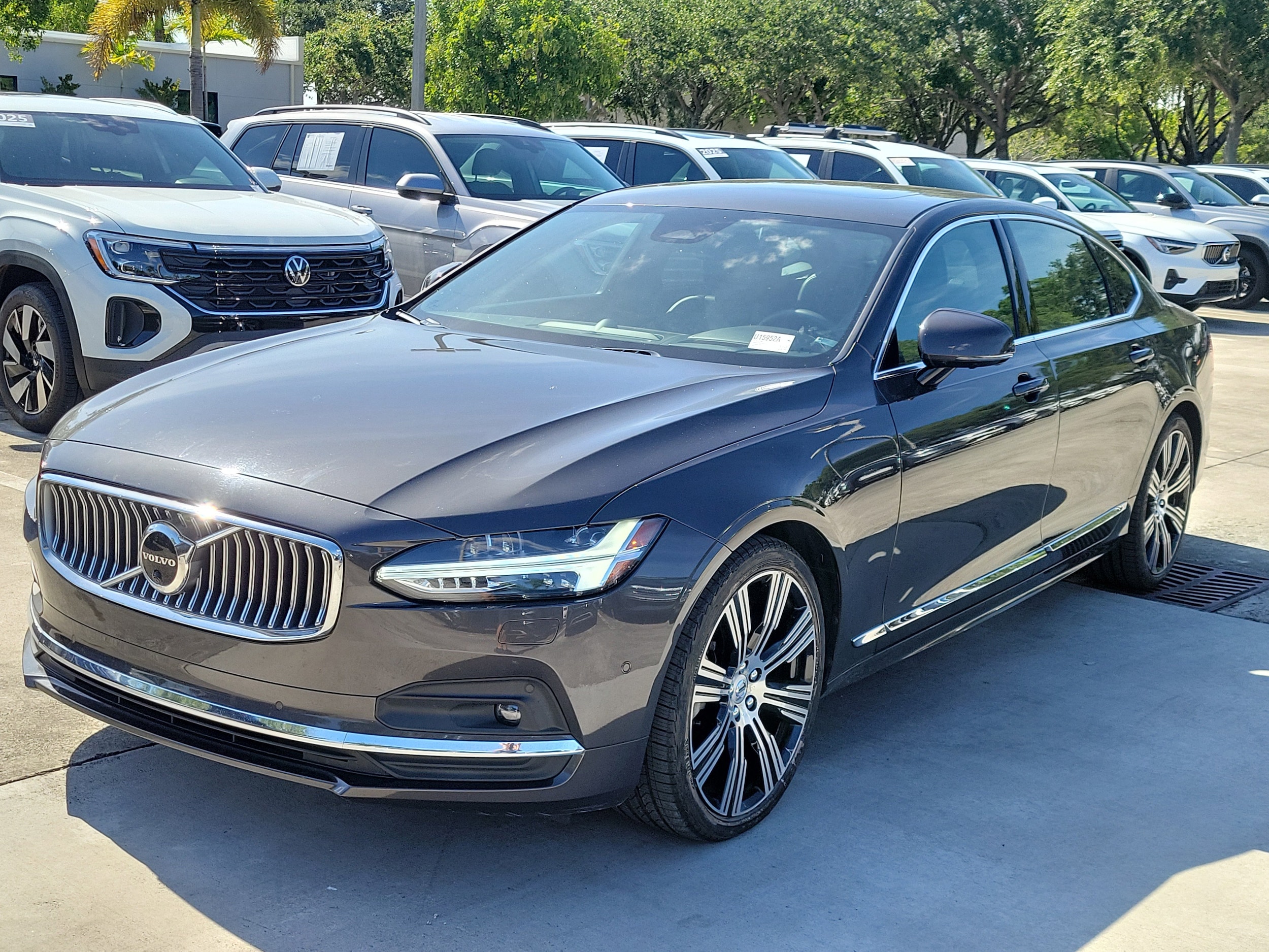 2023 Volvo S90 Ultimate - Photo 3