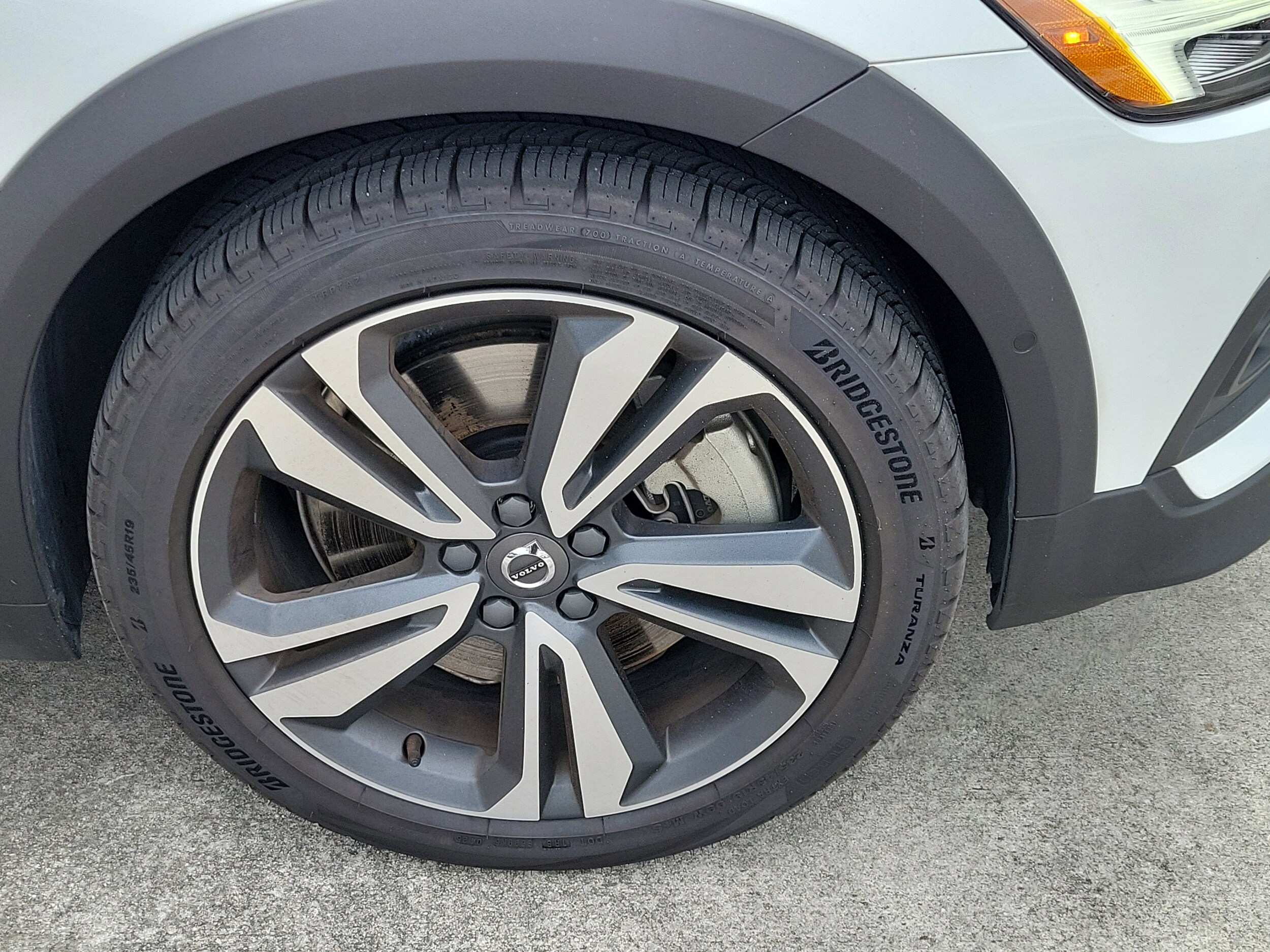 2023 Volvo V60 Cross Country Plus - Photo 10