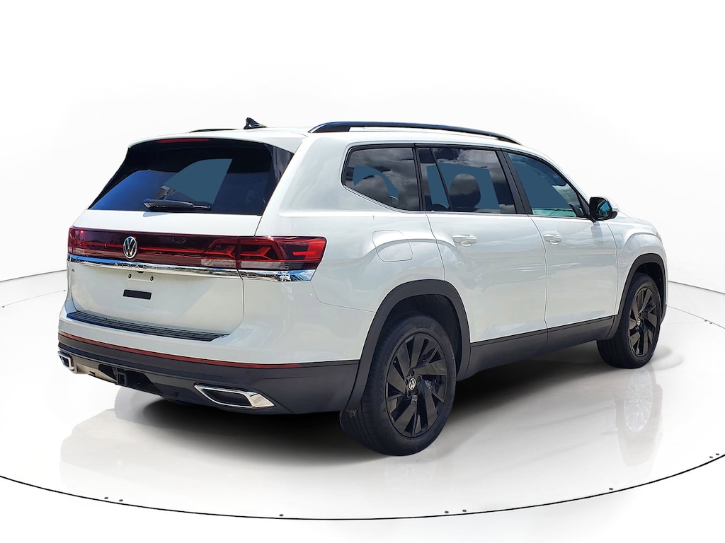 New 2026 Volkswagen Atlas SE w/Technology SUV