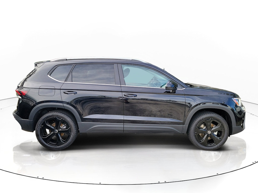 New 2026 Volkswagen Taos 1.5T SEL SUV