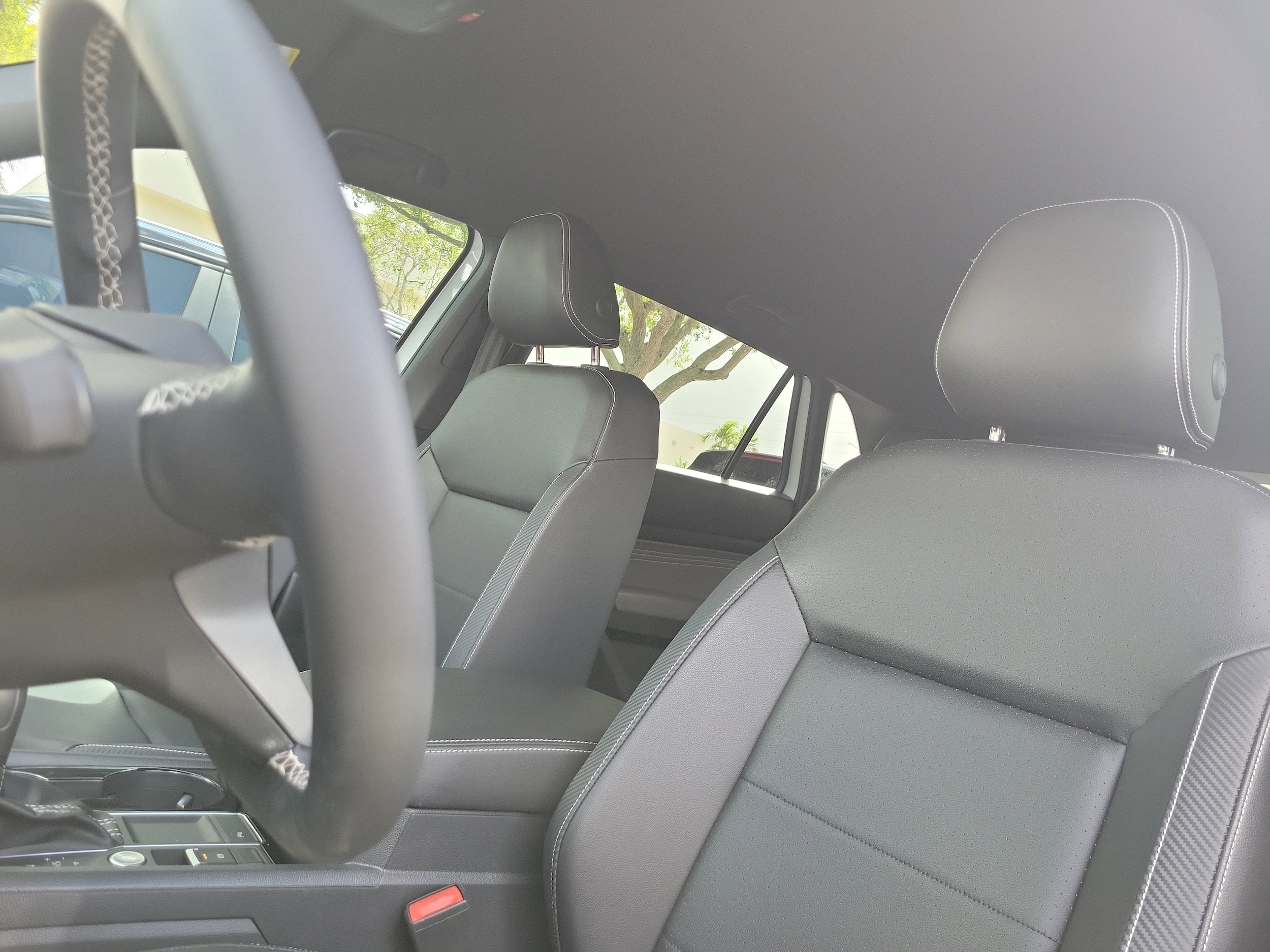 2023 Volkswagen Atlas Cross Sport SE w/Tech - Photo 18