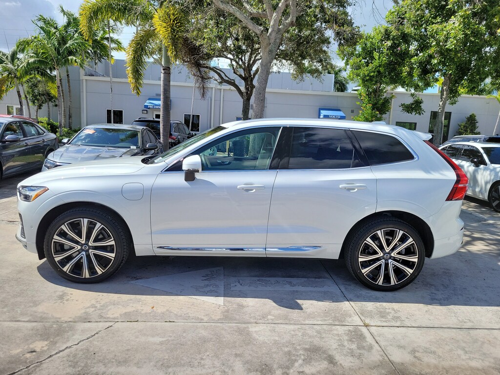 Used 2023 Volvo XC60 Recharge Plug-In Hybrid Ultimate Bright SUV