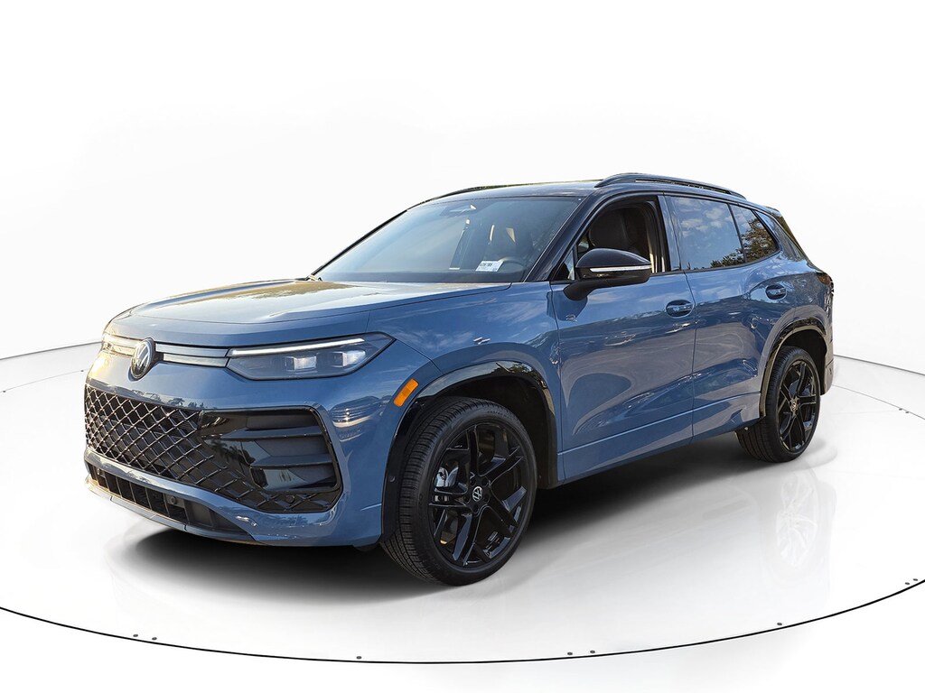 New 2026 Volkswagen Tiguan 2.0T SE R-Line Black SUV