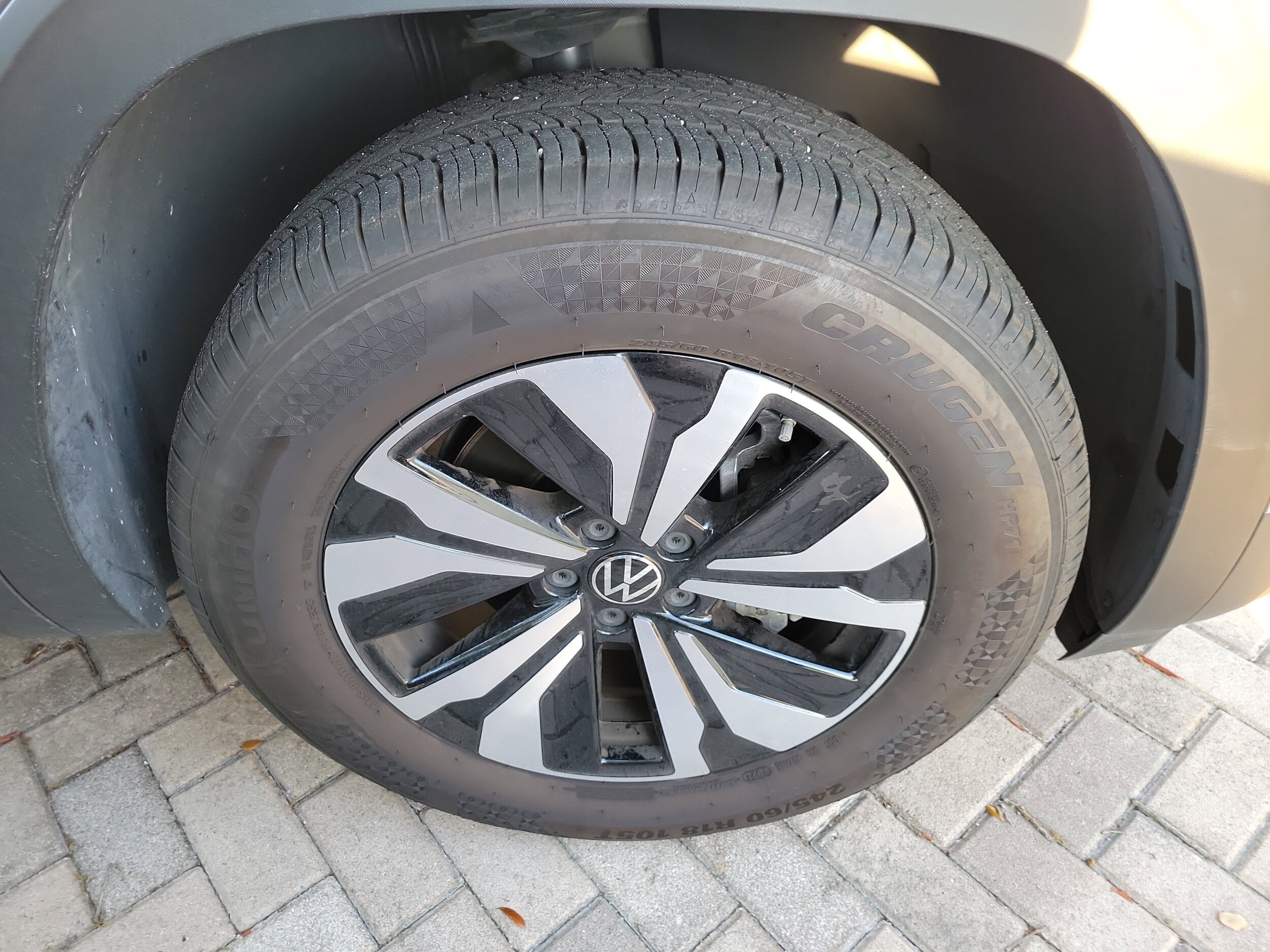 2026 Volkswagen Atlas SE - Photo 9