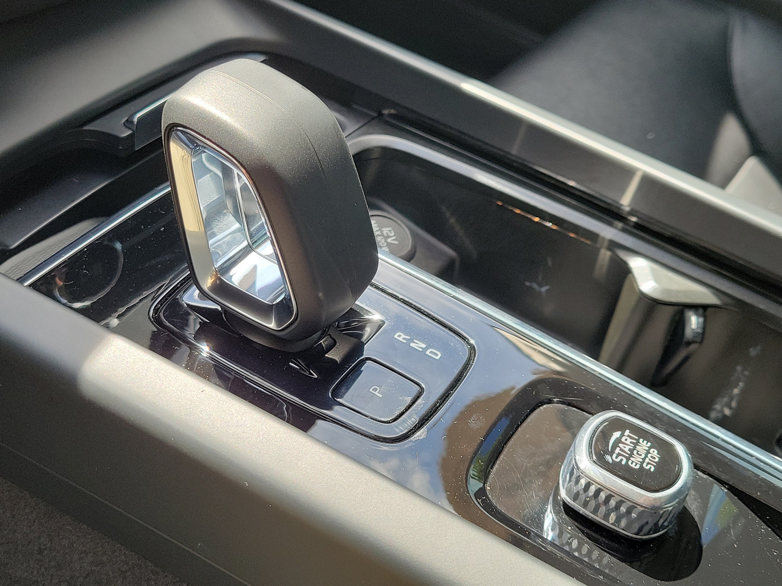 2023 Volvo S60 Core - Photo 24