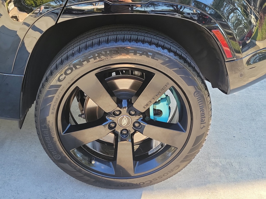 Used 2024 Land Rover Defender X-Dynamic SE SUV