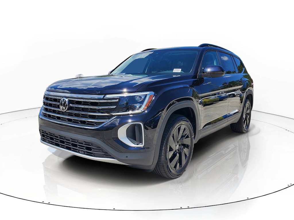 New 2026 Volkswagen Atlas SE w/Technology SUV