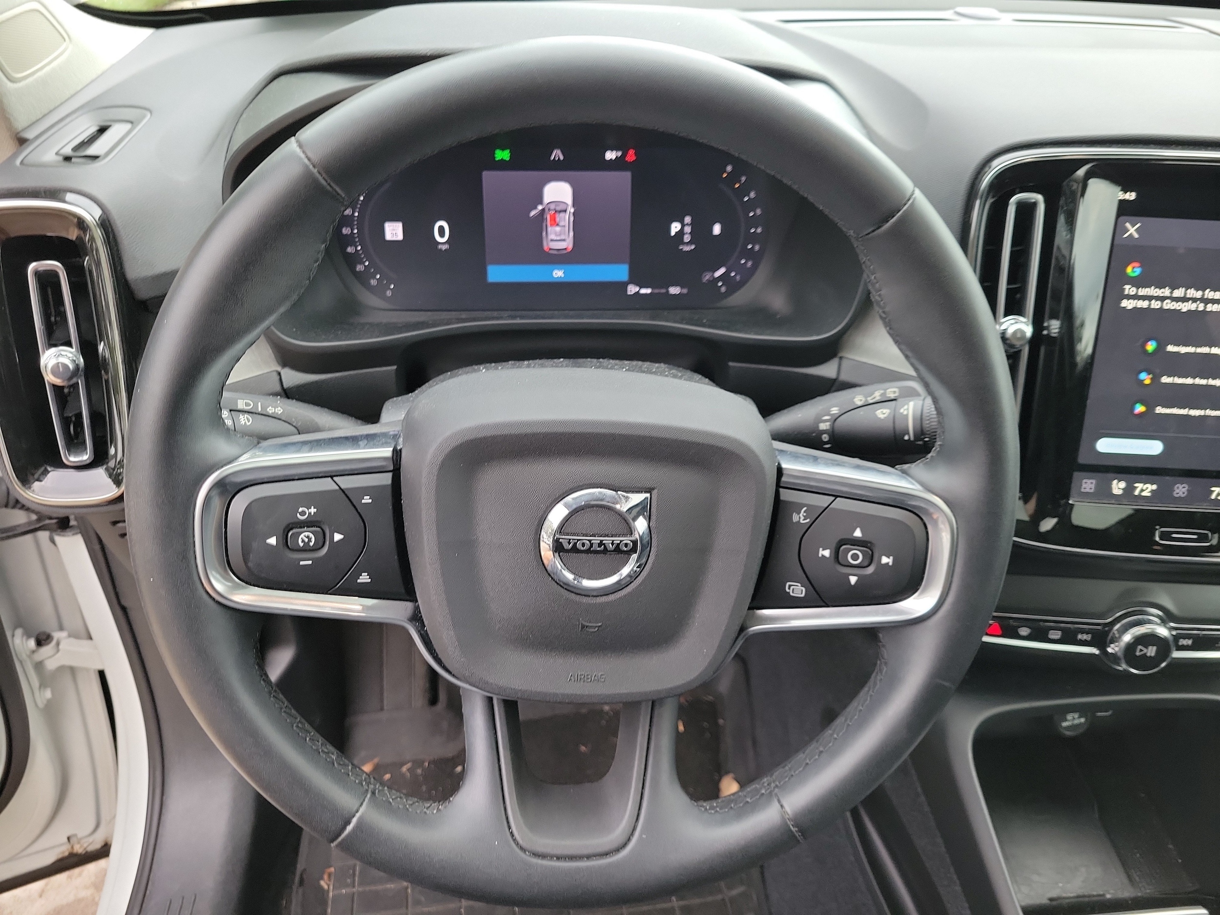 2024 Volvo XC40 Plus - Photo 20