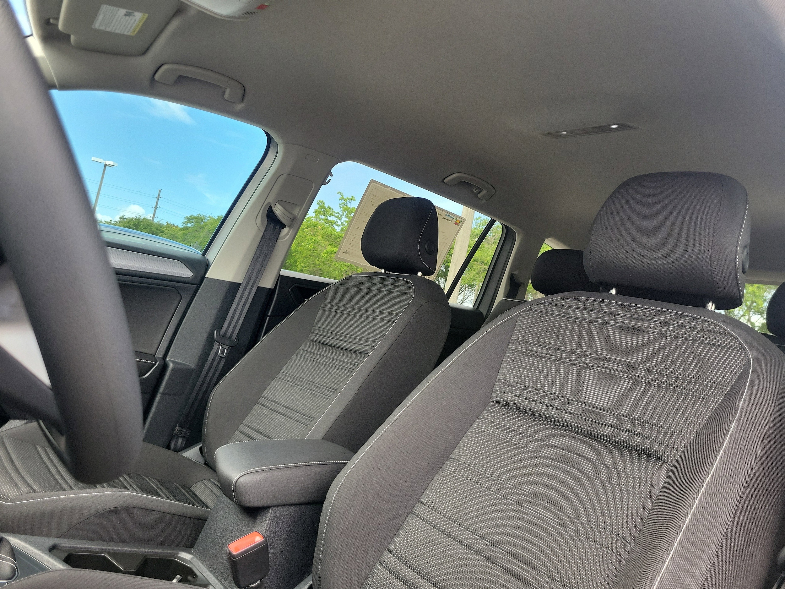 2023 Volkswagen Tiguan S - Photo 17