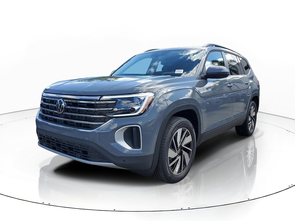 New 2026 Volkswagen Atlas SE w/Technology SUV