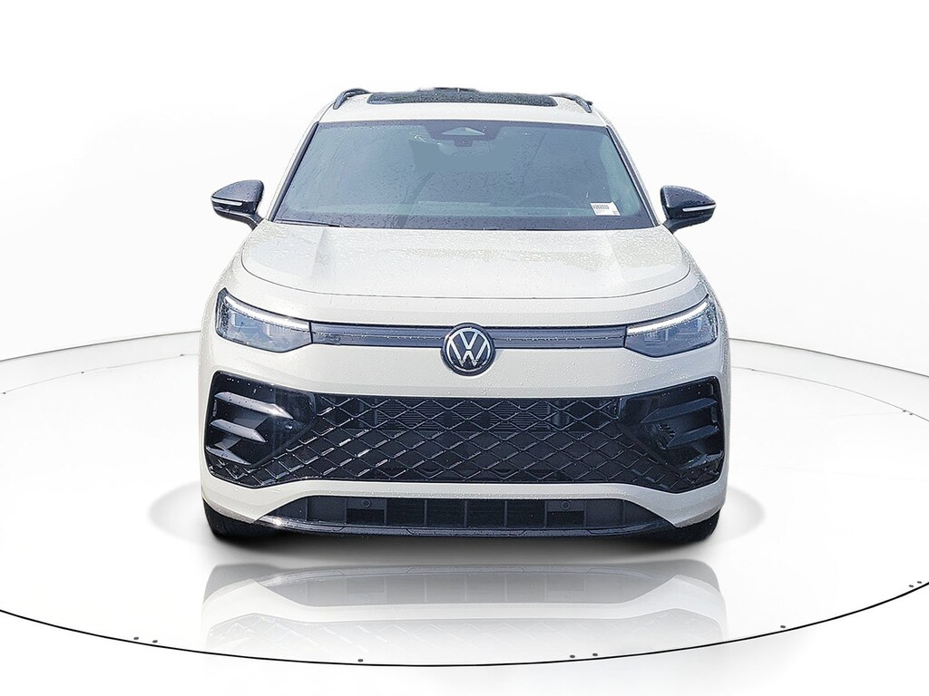 New 2026 Volkswagen Tiguan SE R-Line Black SUV
