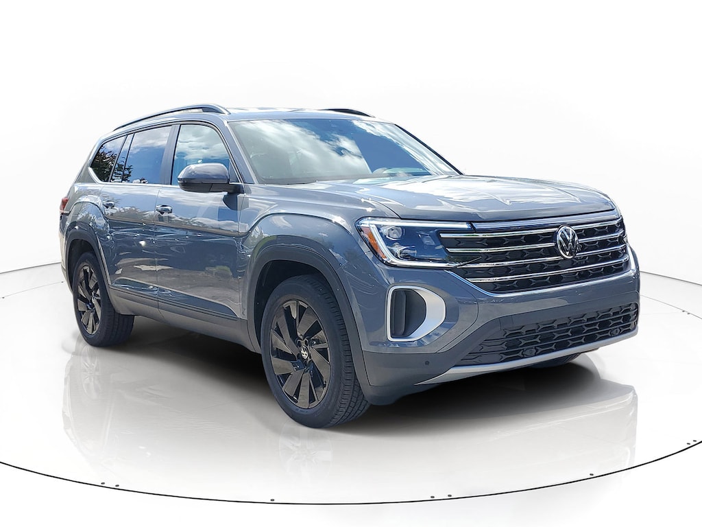 New 2026 Volkswagen Atlas SE w/Technology SUV