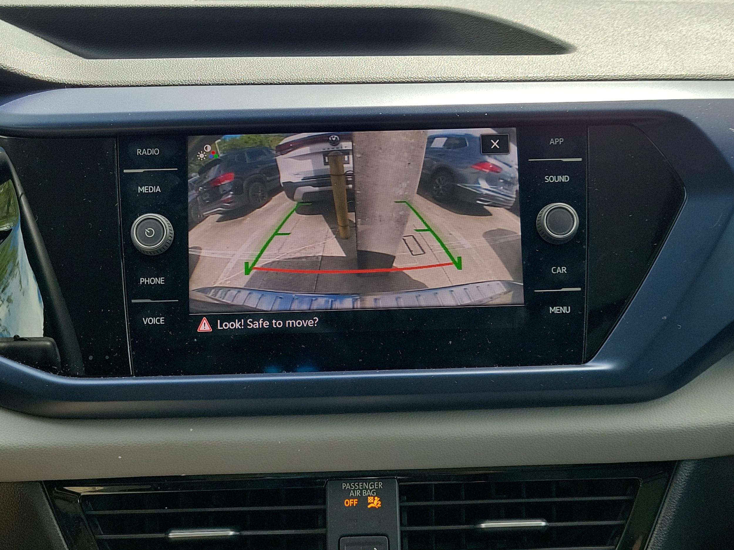 2023 Volkswagen Taos SE - Photo 22