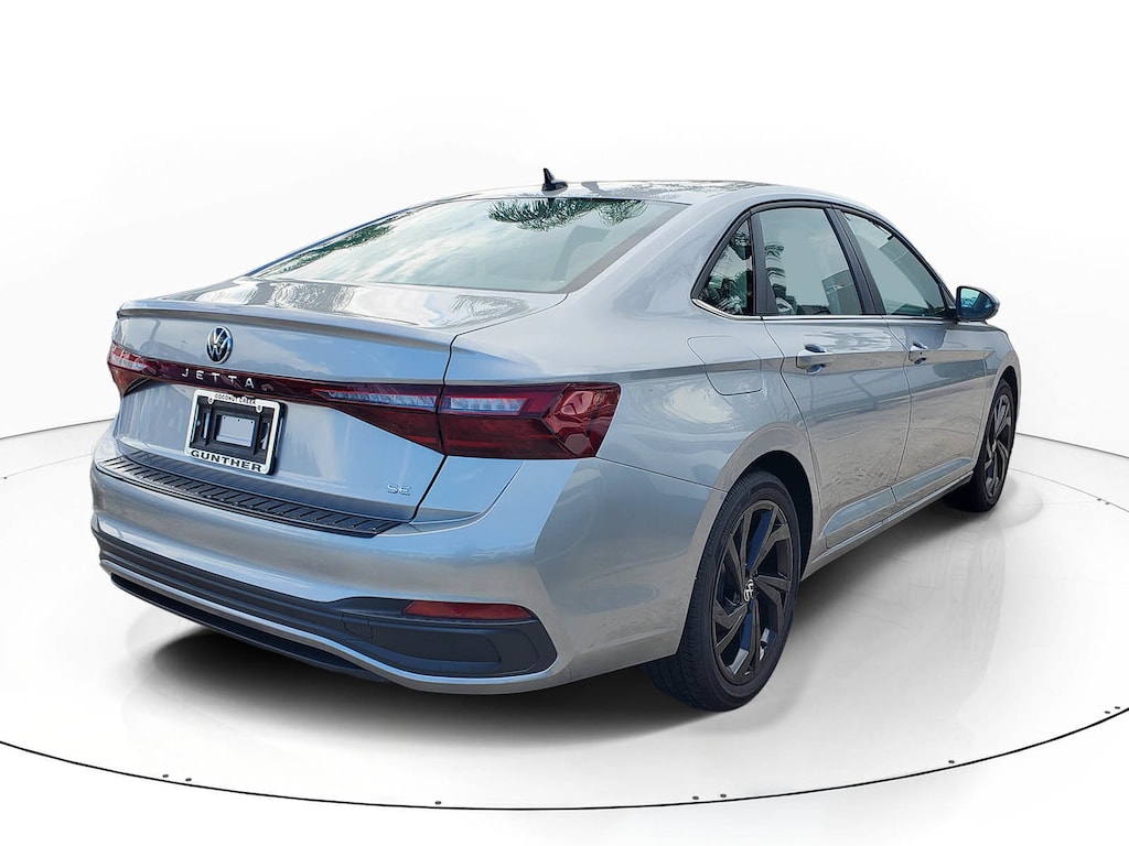 Used 2026 Volkswagen Jetta 1.5T SE Sedan