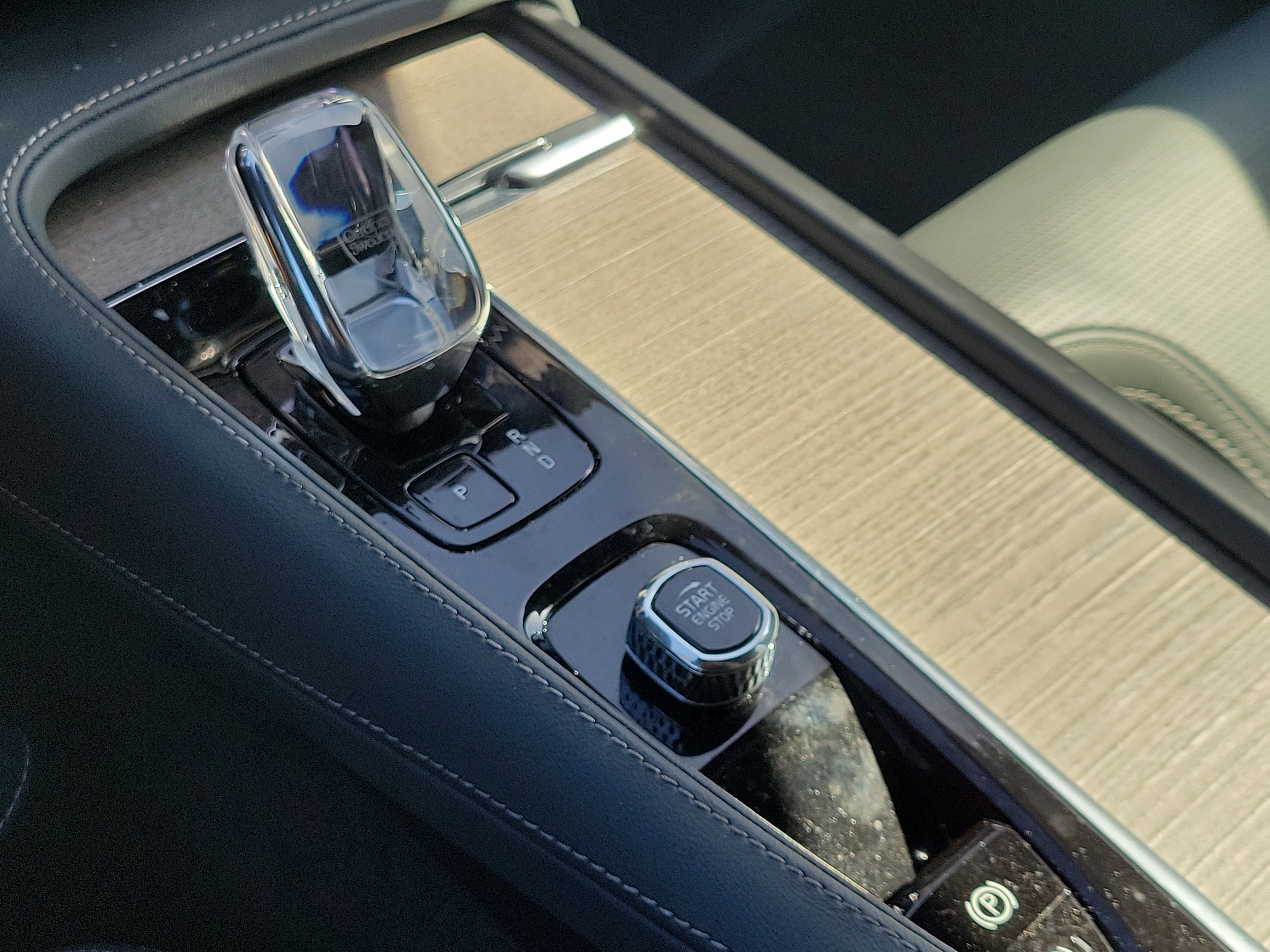 2023 Volvo S90 Ultimate - Photo 27