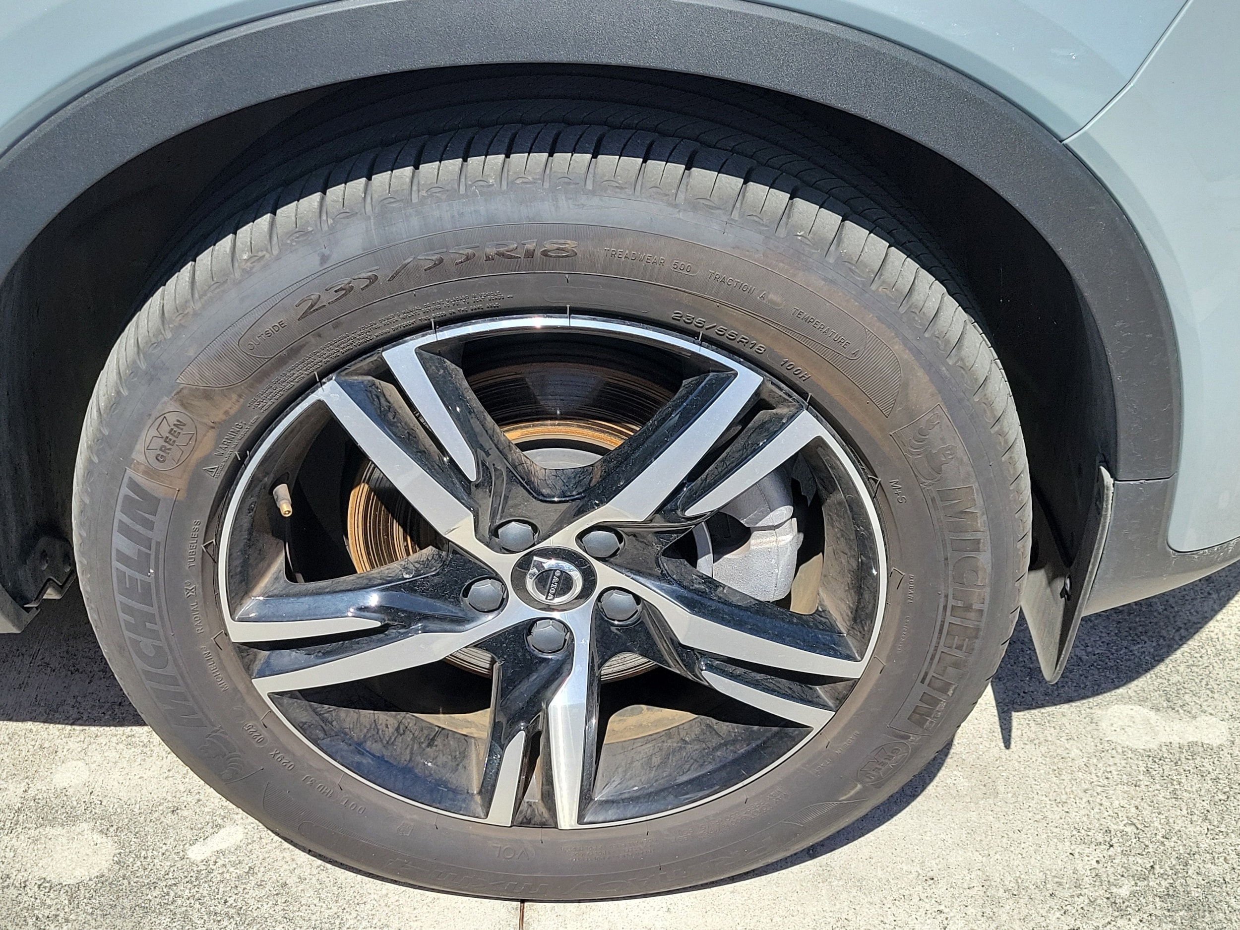 2025 Volvo XC40 Core - Photo 11