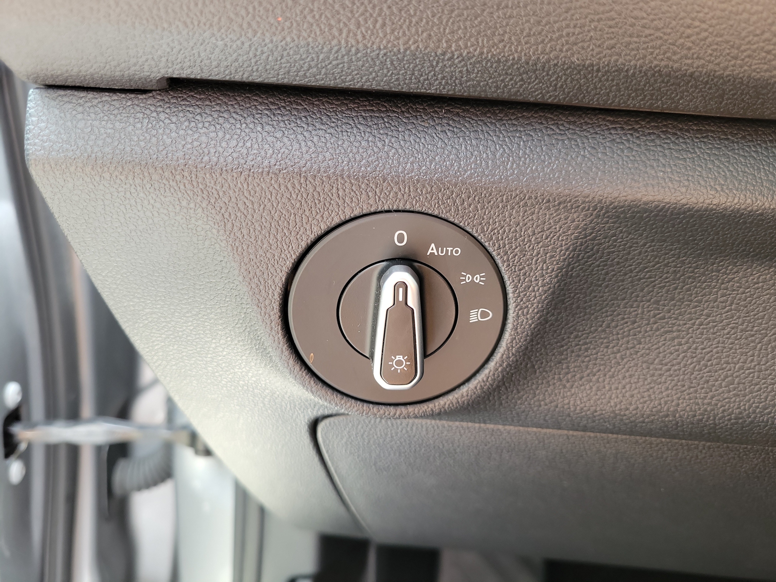 2024 Volkswagen Jetta SE - Photo 21