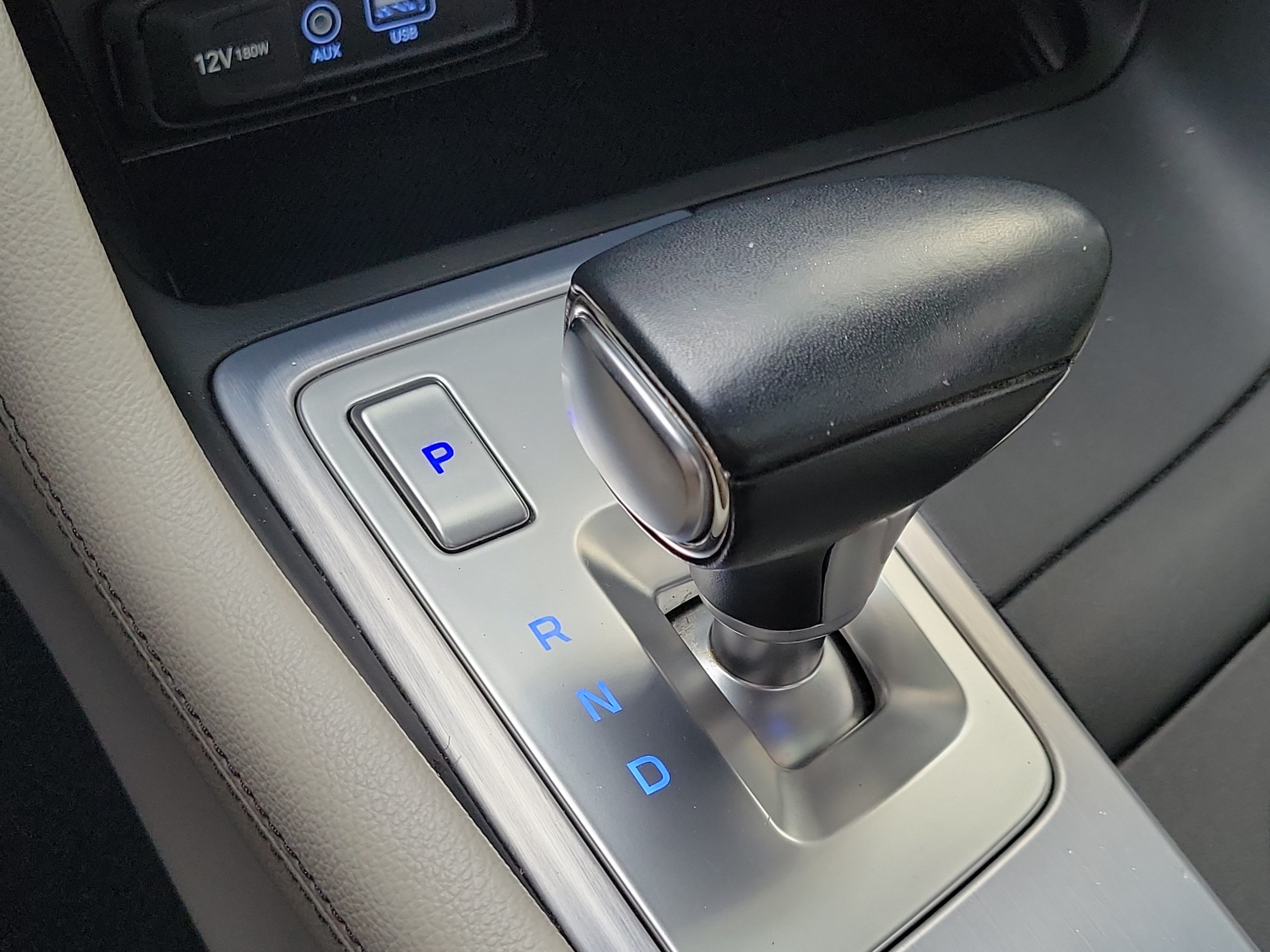 2021 GENESIS G70 Standard - Photo 31