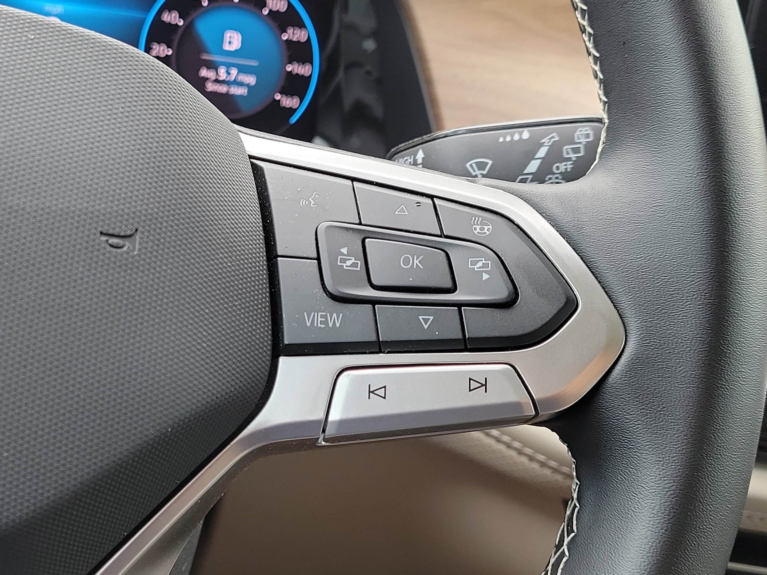 2026 Volkswagen Atlas SE w/Tech - Photo 22