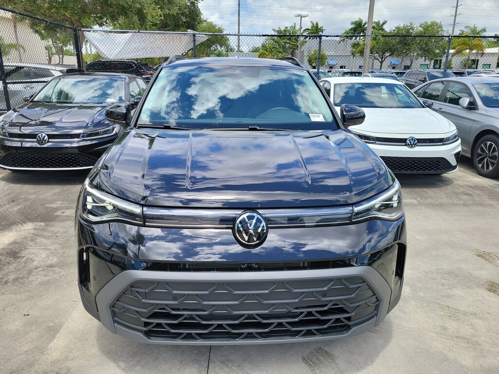New 2026 Volkswagen Tiguan SE R-Line Black