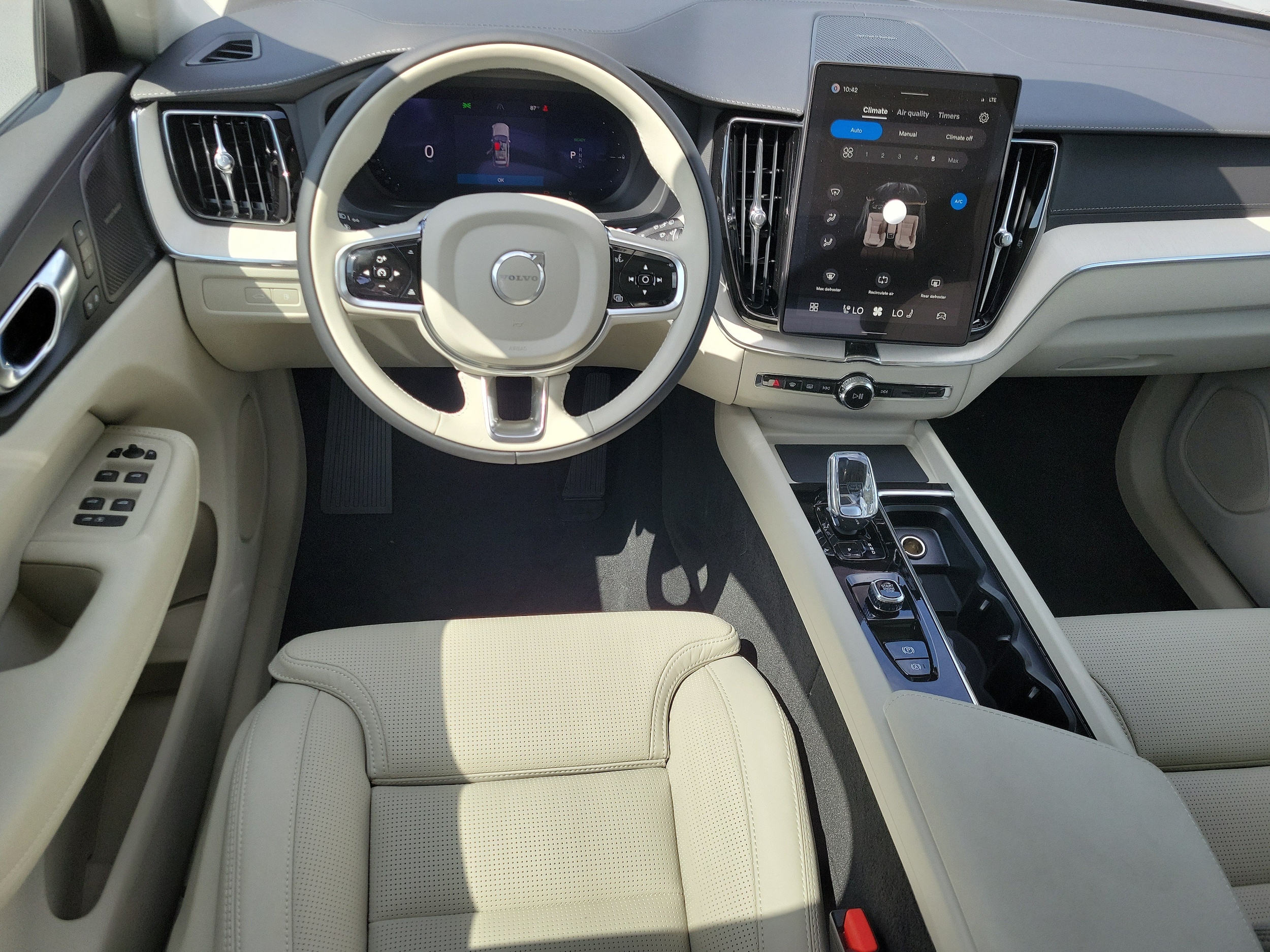 2026 Volvo XC60 Ultra - Photo 9