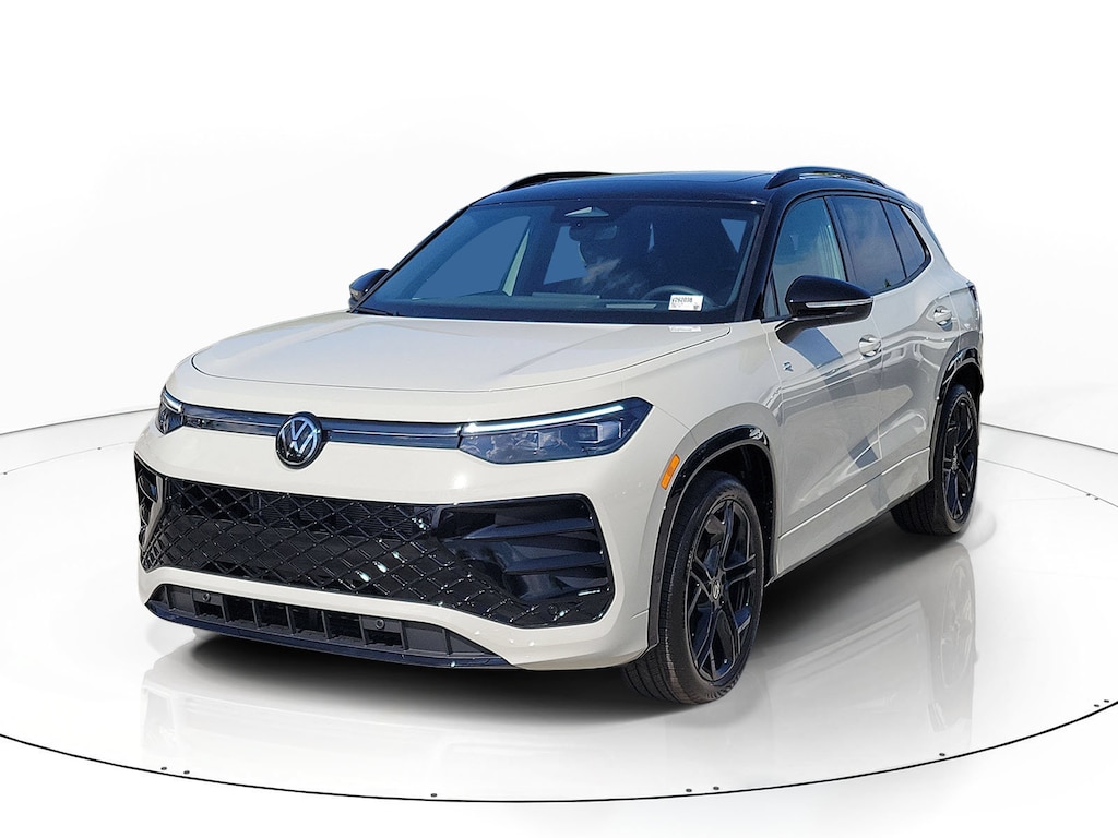 New 2026 Volkswagen Tiguan SE R-Line Black SUV