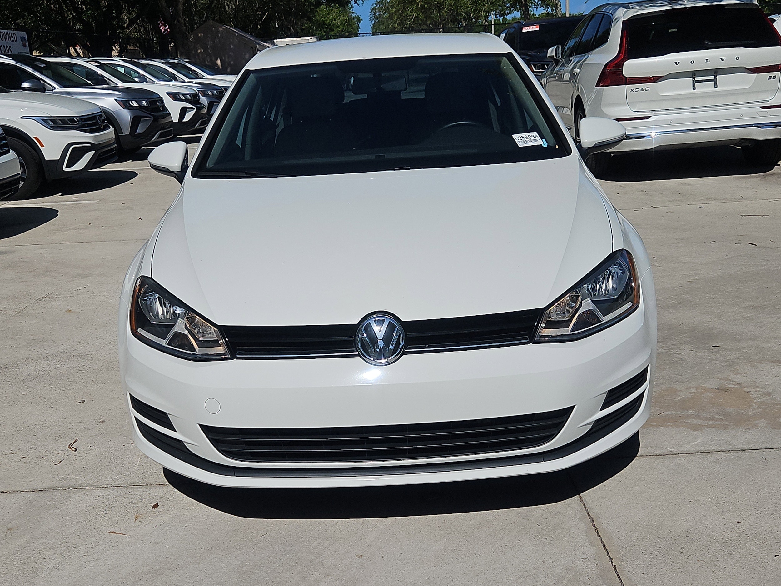 3VW217AUXHM056677