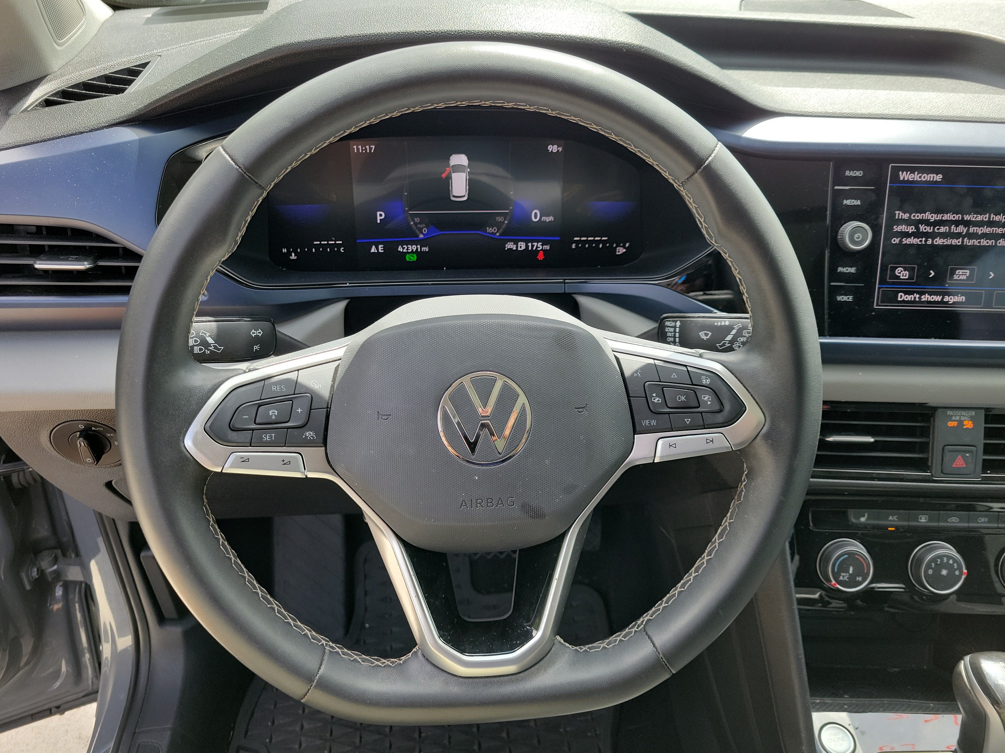 2023 Volkswagen Taos SE - Photo 19