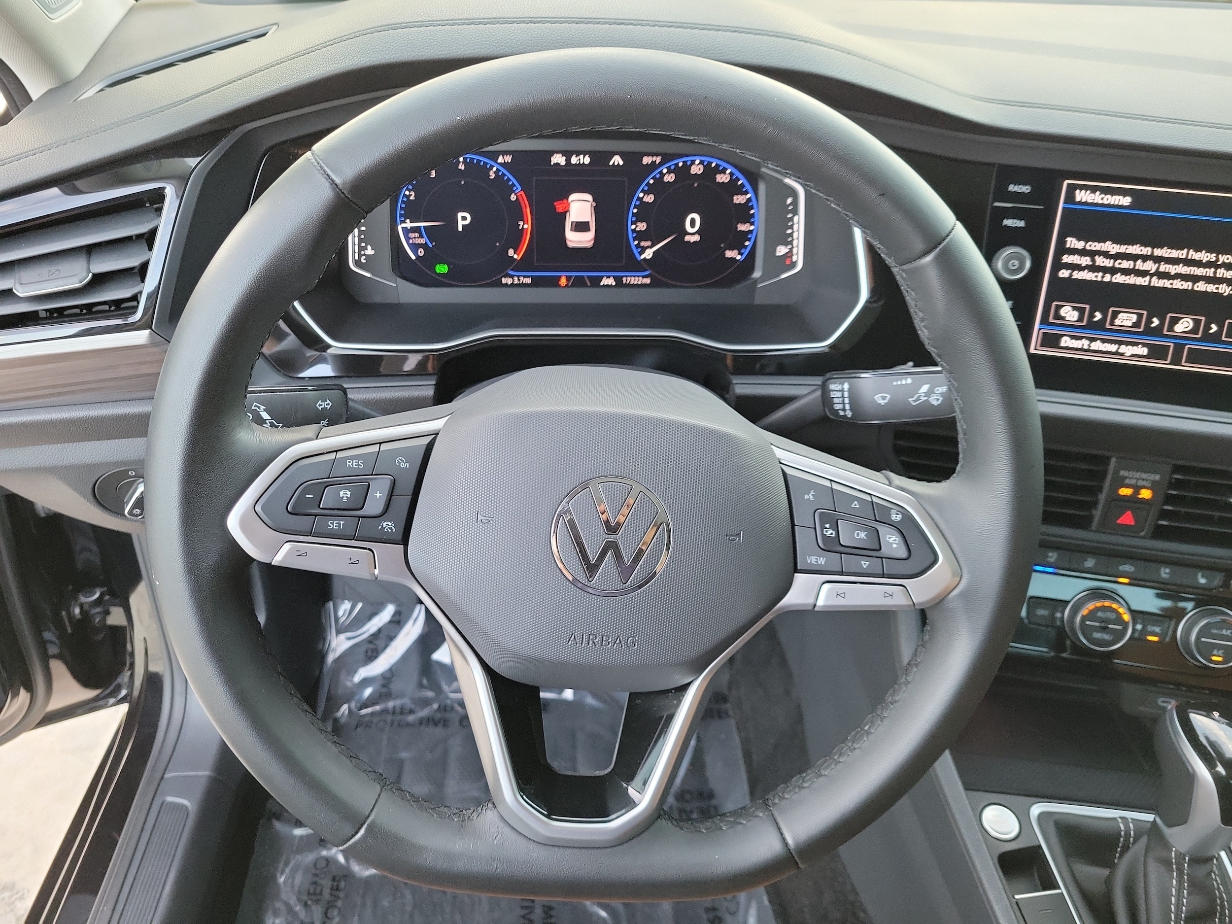 2024 Volkswagen Jetta SEL - Photo 22