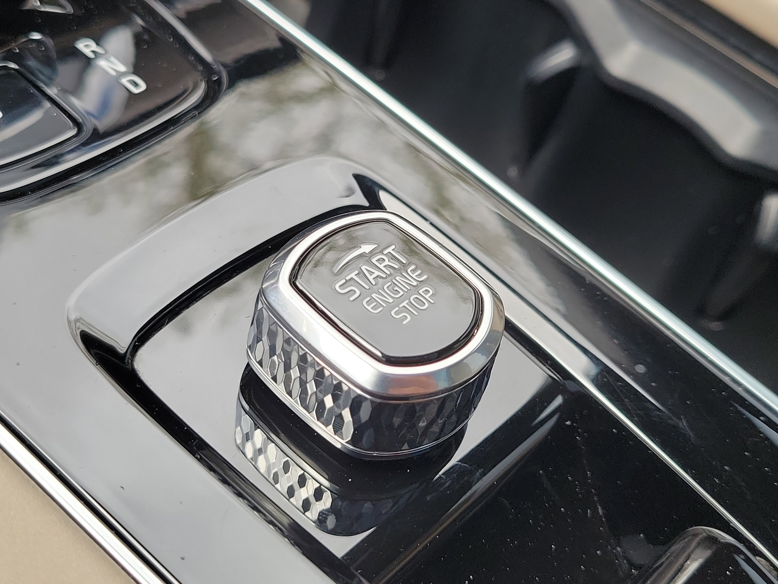 2025 Volvo XC90 Ultra - Photo 31