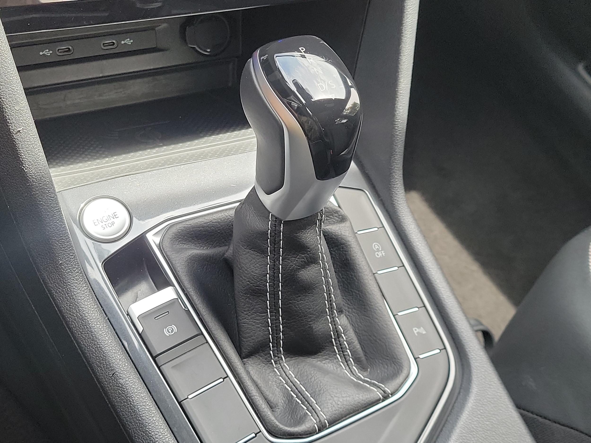 2023 Volkswagen Tiguan SE R-LINE BLACK - Photo 28