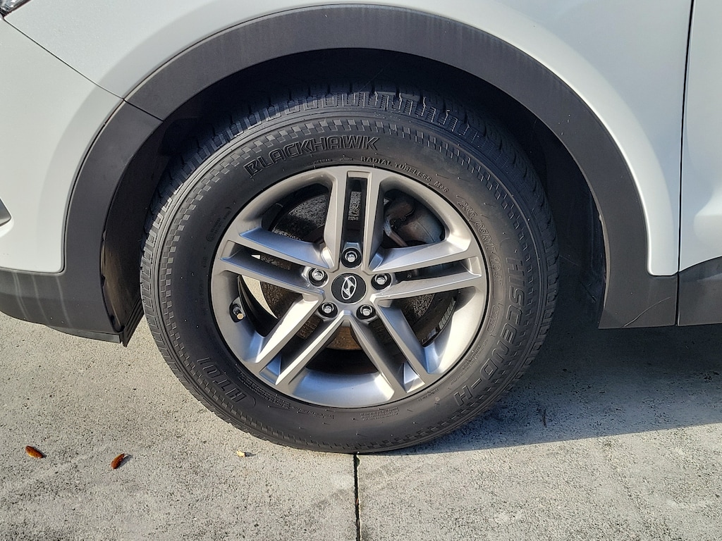Used 2018 Hyundai Santa Fe Sport 2.4L SUV