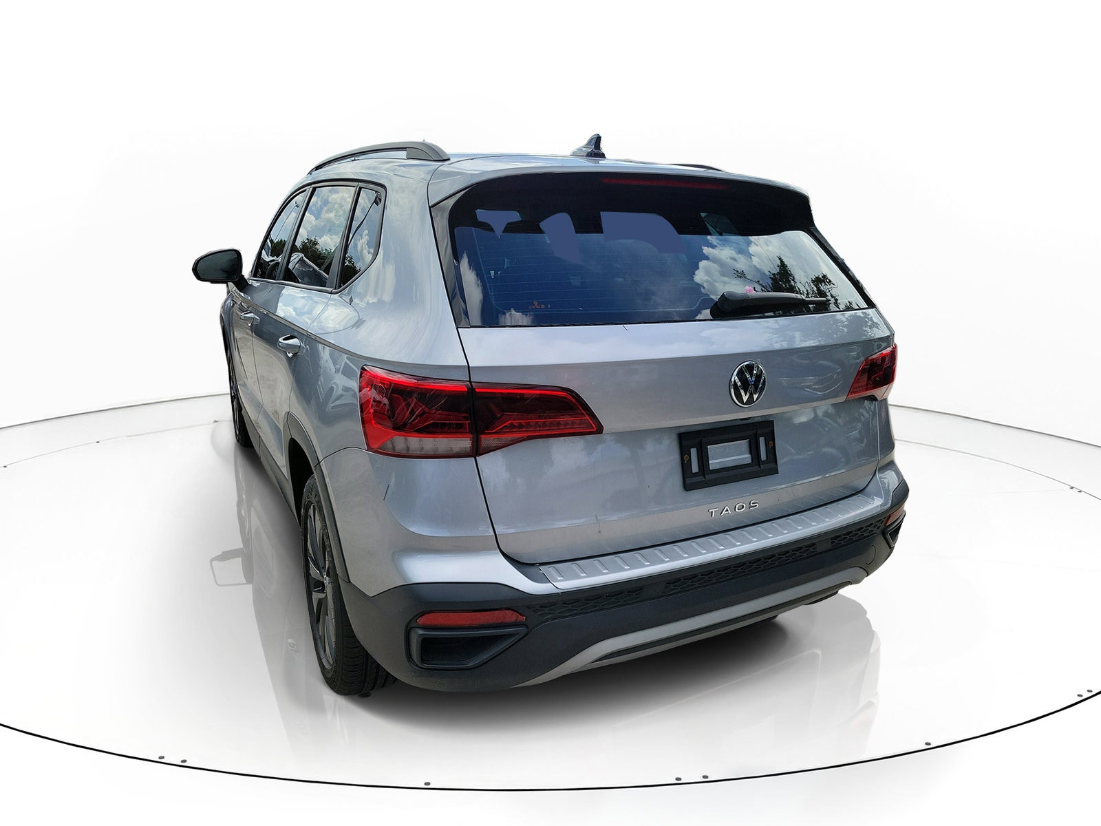2023 Volkswagen Taos S - Photo 7