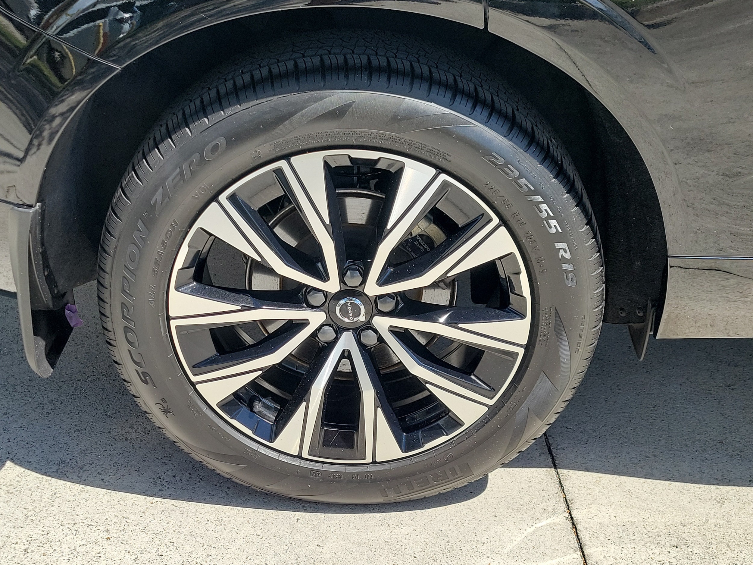 2023 Volvo XC60 Core - Photo 9