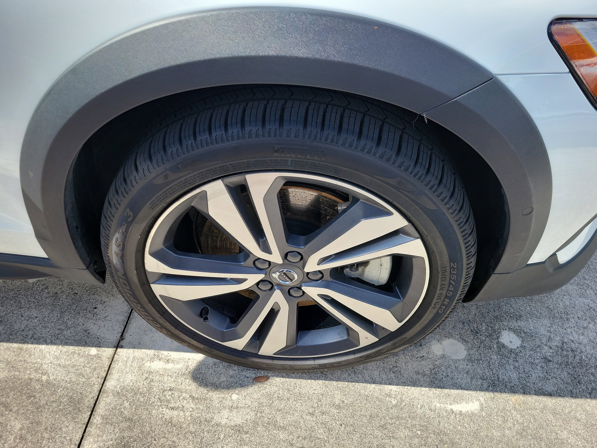 2025 Volvo V60 Cross Country Plus - Photo 10