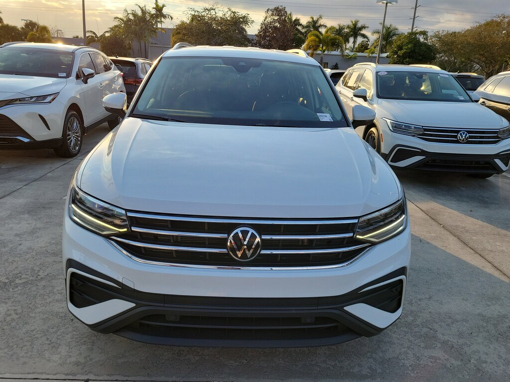 Used 2022 Volkswagen Tiguan 2.0T SE SUV