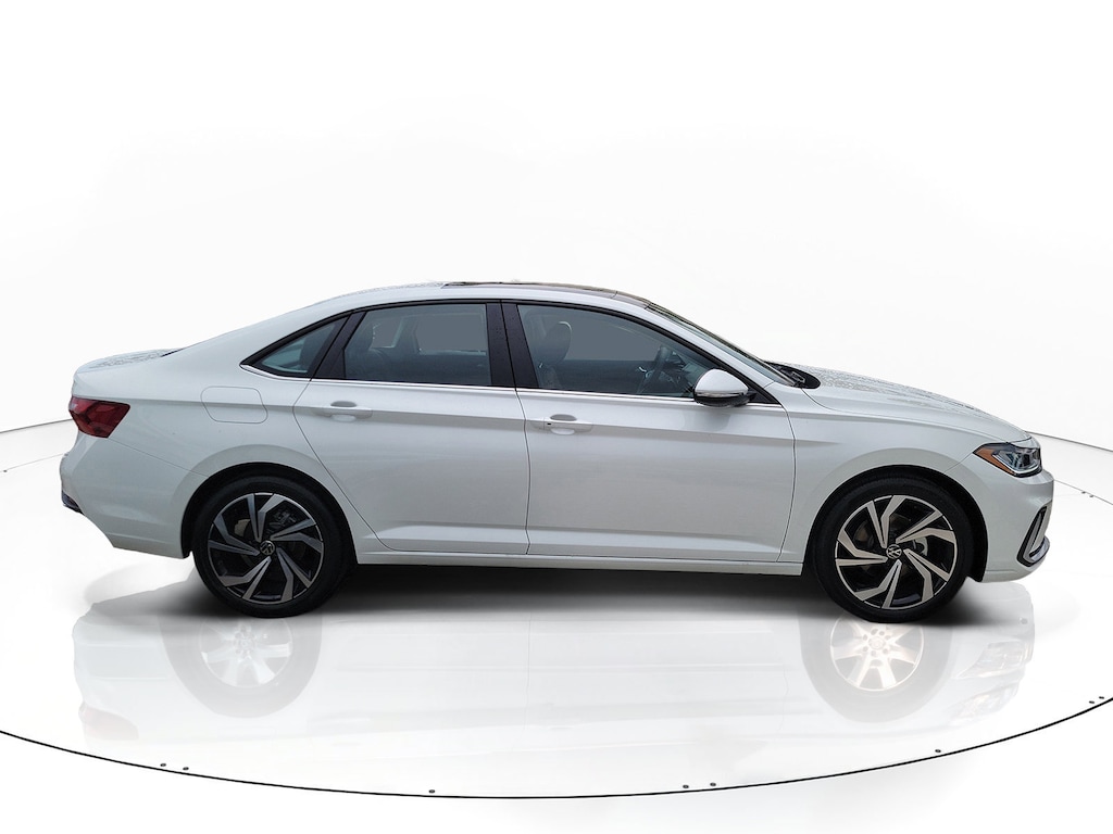New 2026 Volkswagen Jetta 1.5T SEL Sedan