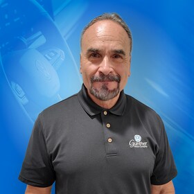 Staff member Phil Elios from 6a7173901463