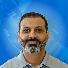 Staff member Moe Ali from 4d1d835f9964