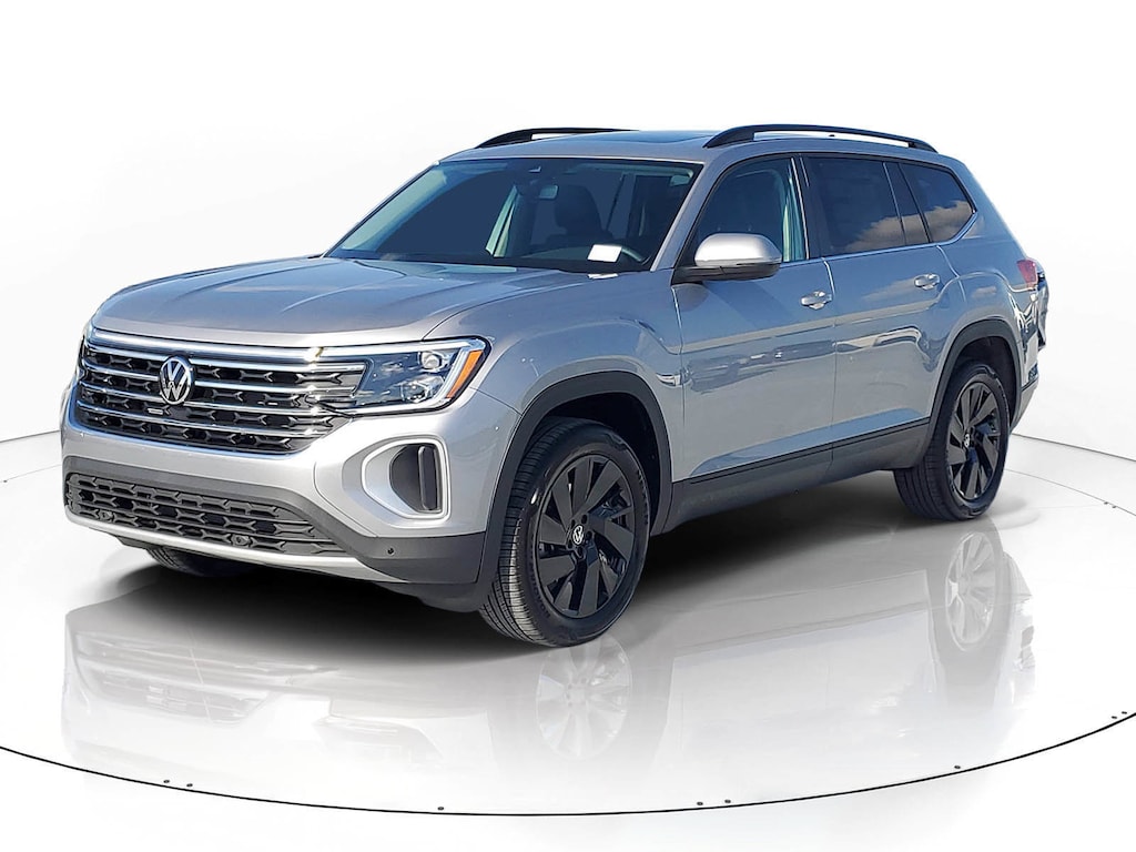 New 2026 Volkswagen Atlas SE w/Technology SUV