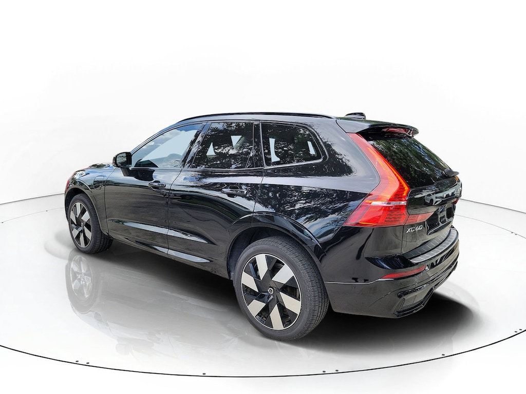 Used 2025 Volvo XC60 Plug-In Hybrid T8 Plus SUV