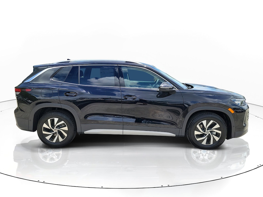 New 2026 Volkswagen Tiguan S SUV