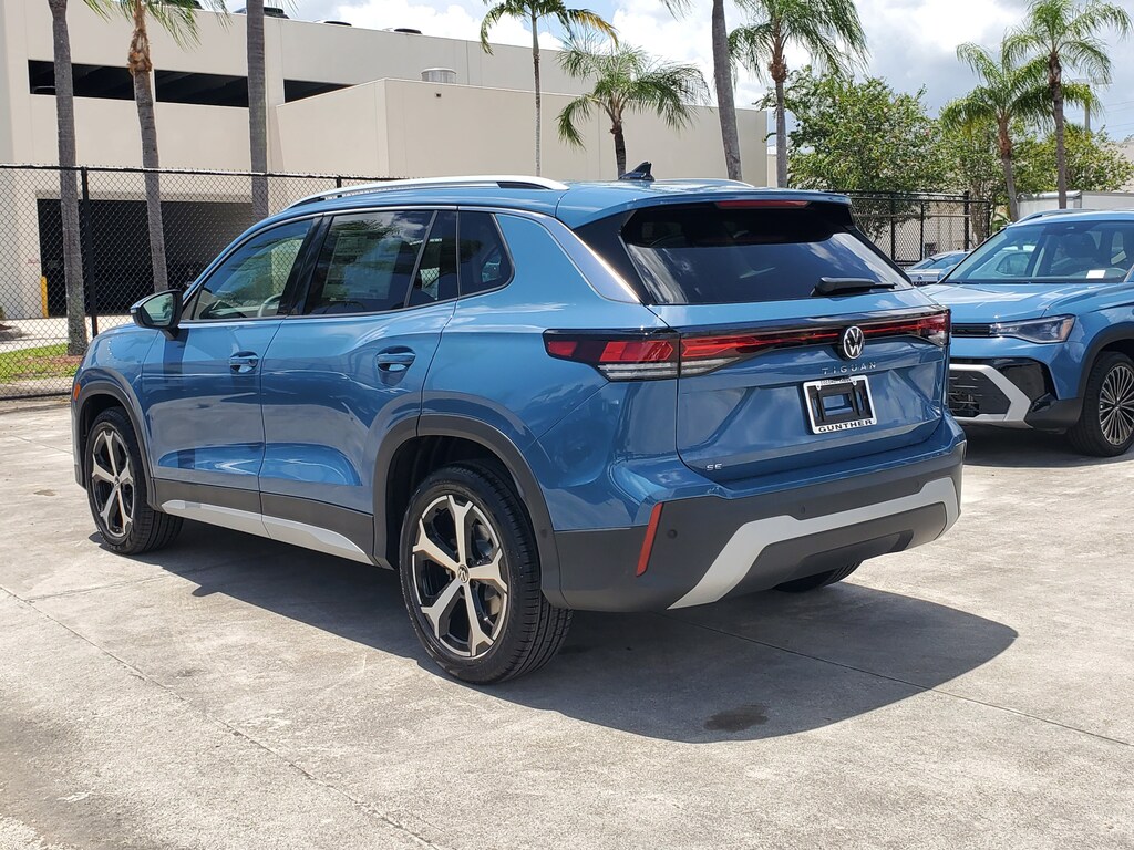 New 2026 Volkswagen Tiguan 2.0T SE SUV